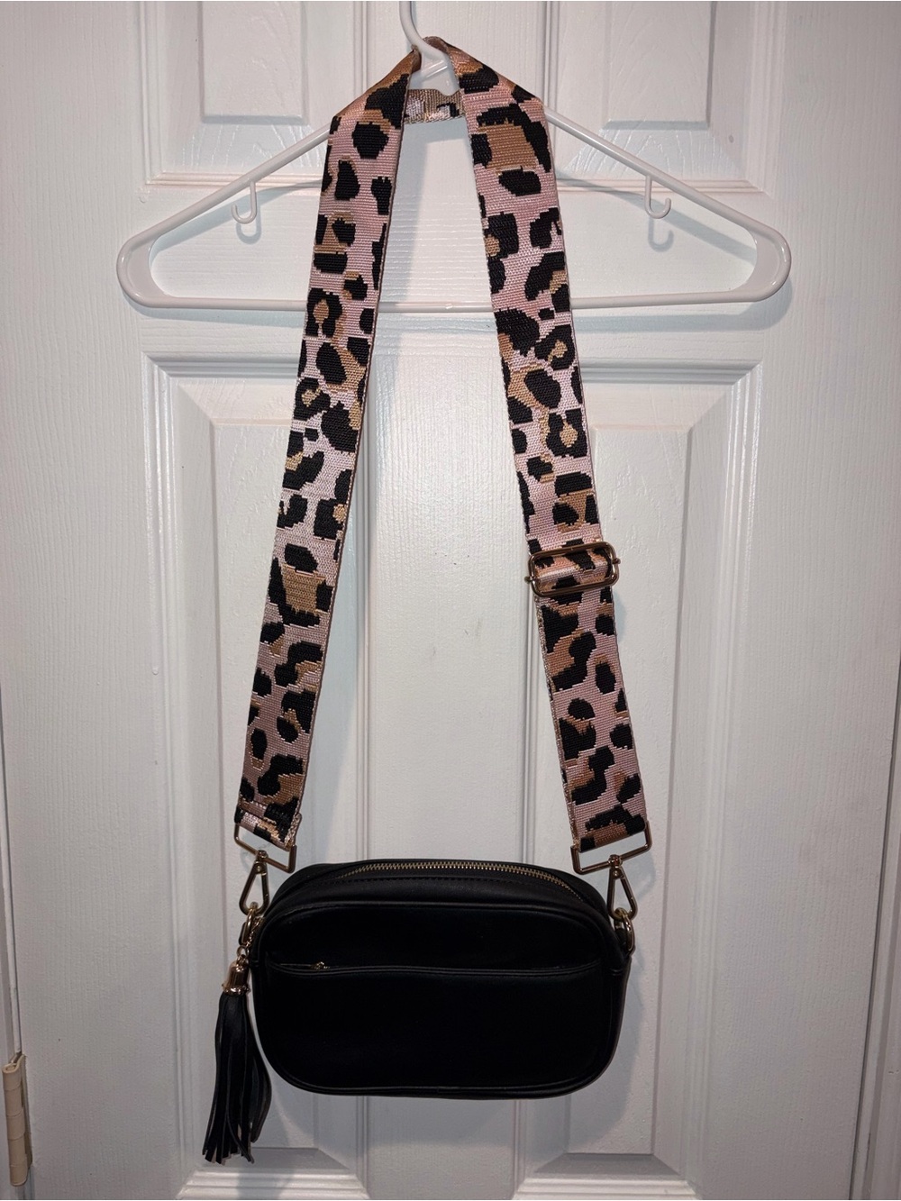 Black Crossbody Camera Bag with Pink Leopard Strap